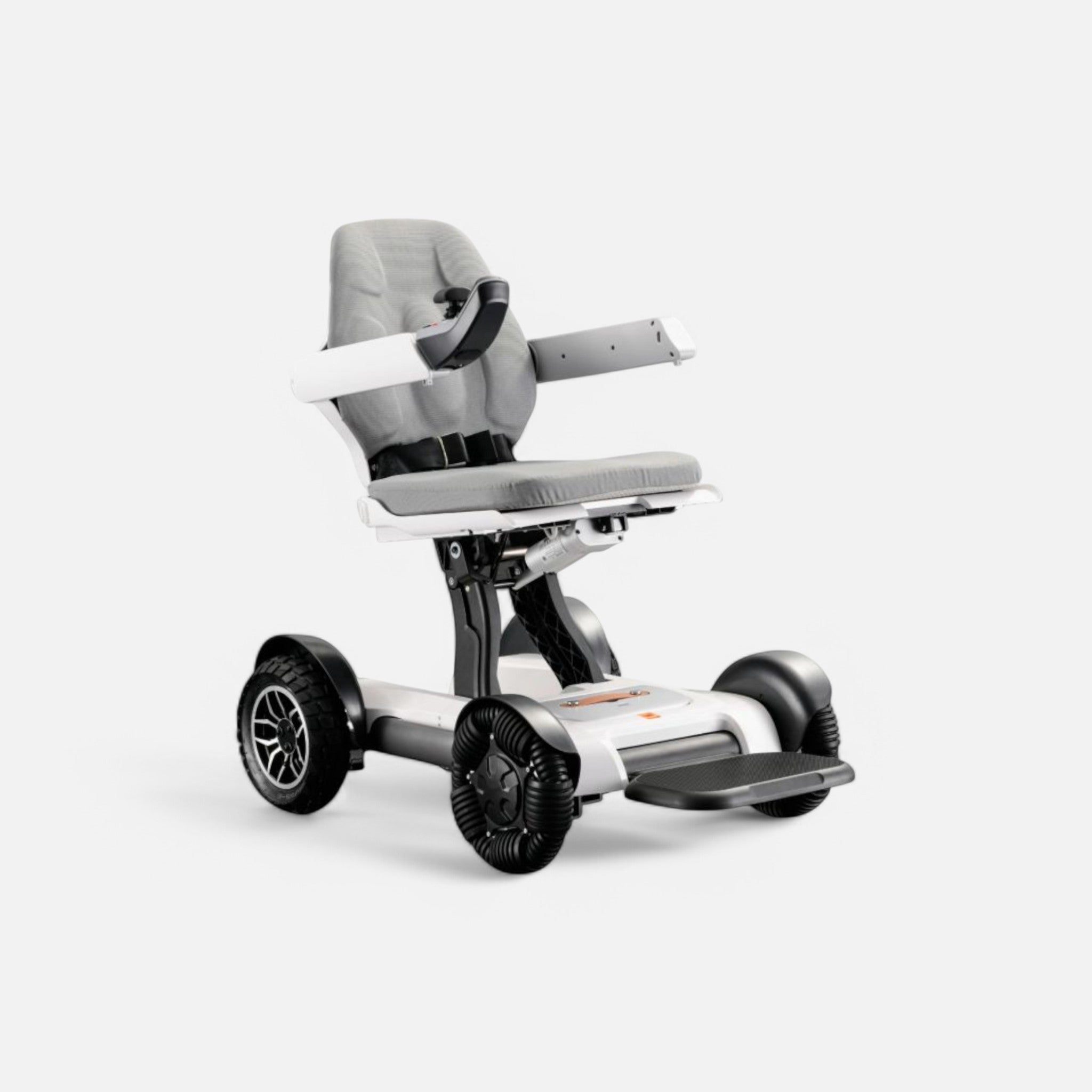 GoVida Robooter X40 Wit wheelchair with sleek design and ergonomic features, shown from the side.